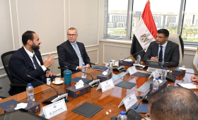 كيكيلا بي في بي وأجري فينتشر يبحثان إقامة مصنع للتربة البديلة