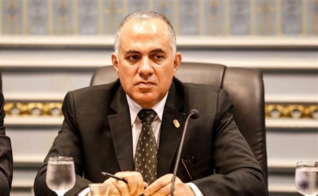 وزير الري يترأس اجتماع اللجنة العليا لتراخيص الشواطئ